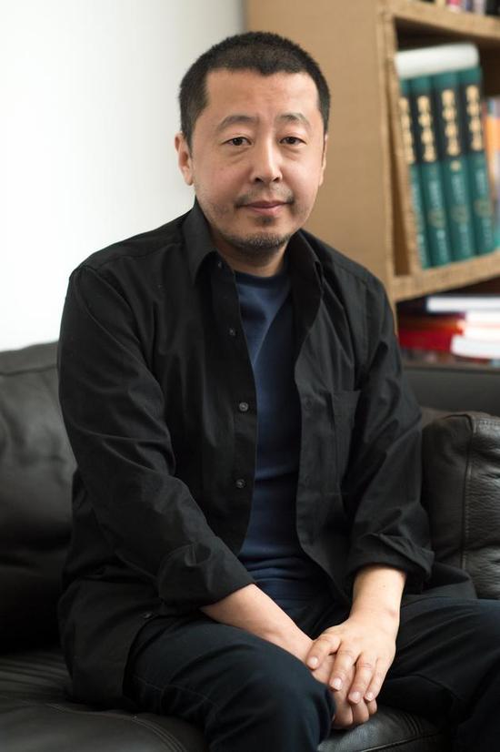  胡锡进发长文回应贾樟柯 最大教训是以后要小心